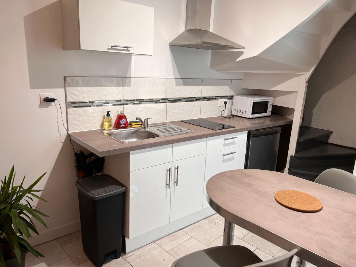 Yellowhouse - Teleworking- Wifi - Cosyhousebyjanna Chatellerault Bagian luar foto