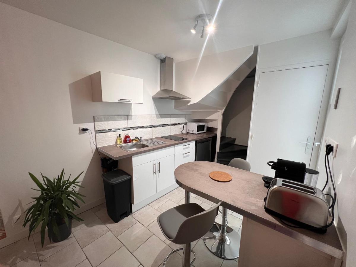 Yellowhouse - Teleworking- Wifi - Cosyhousebyjanna Chatellerault Bagian luar foto